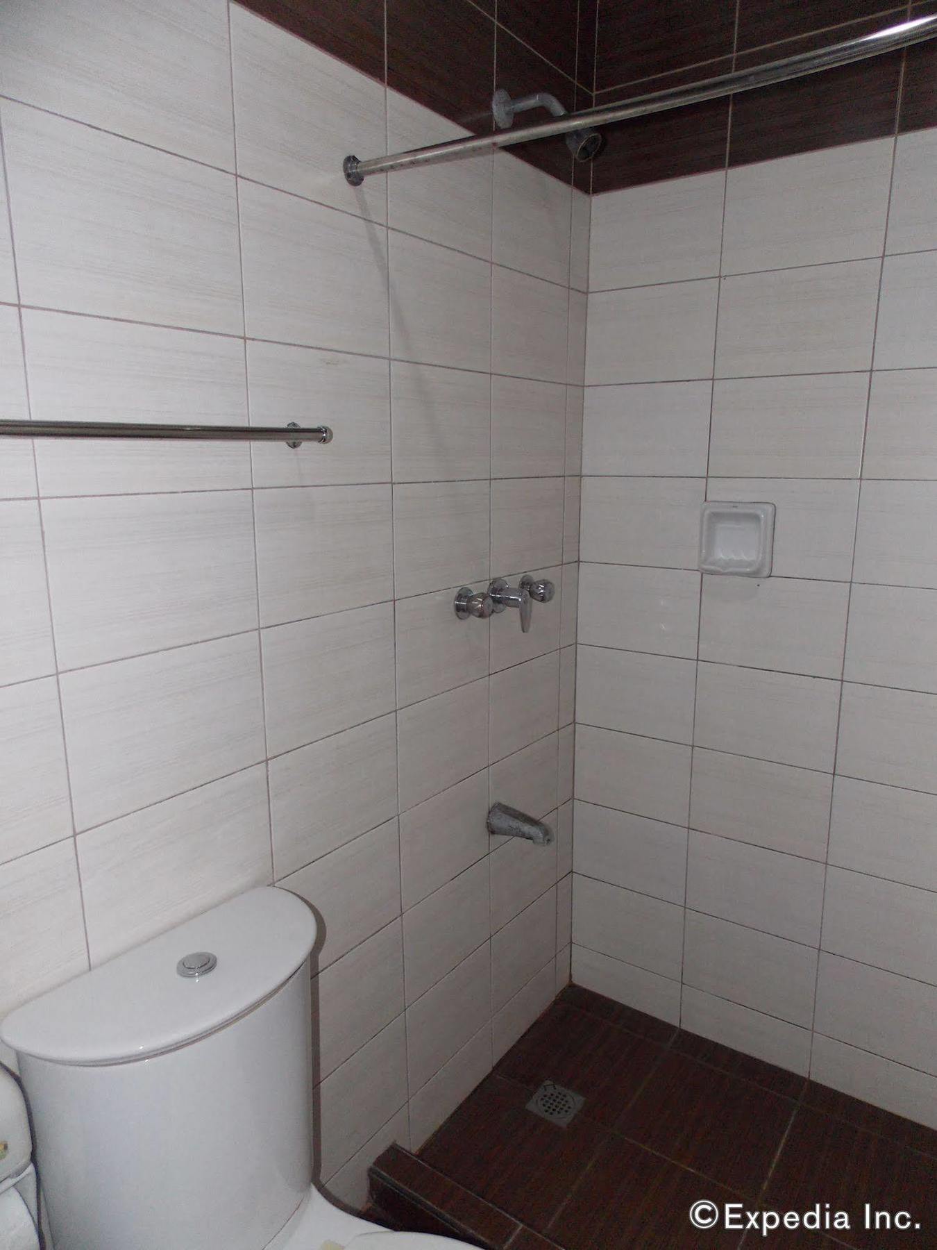 Babuy Riverside Inn מראה חיצוני תמונה